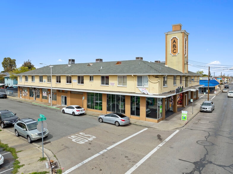 More Photos Of 2000-2008 A St, Antioch Storefront Retail Office For Sale