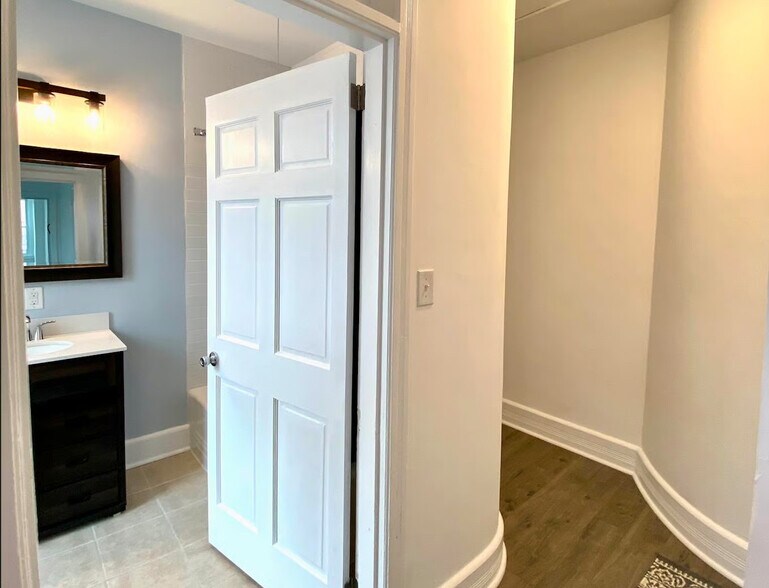More Photos Of 303 Main St, Phoenixville Apartments For Sale