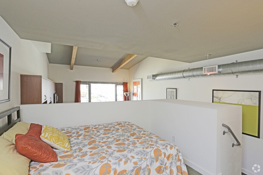 More Photos Of 707-777 G St, San Diego Apartments For Lease