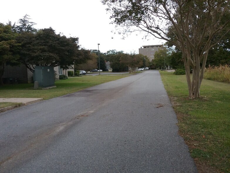 More Photos Of 9506 Hospital Ave, Nassawadox Medical For Sale