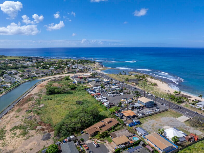 More Photos Of 87-718 Farrington Hwy, Waianae Convenience Store For Sale