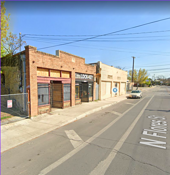 Primary Photo Of 1404-1406 N Flores St, San Antonio General Retail For Sale