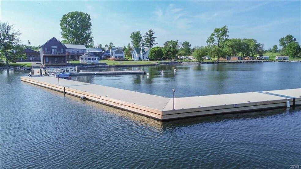 More Photos Of 18835 S Shore Rd, Three Mile Bay Restaurant For Sale