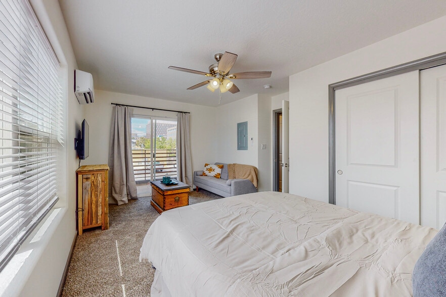 More Photos Of 615 Iron Ave SW, Albuquerque Apartments For Sale