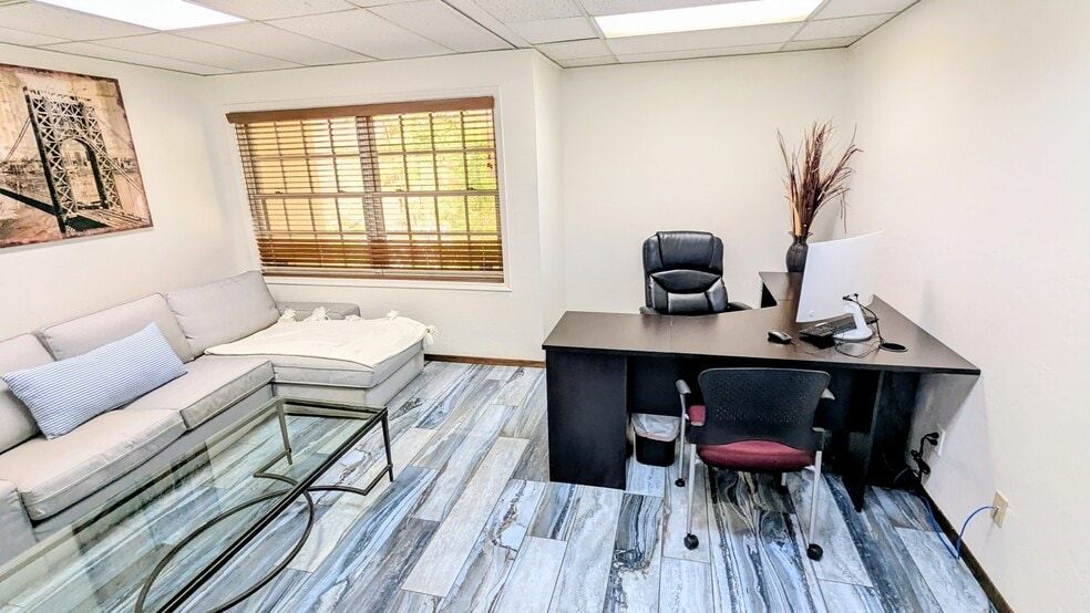 More Photos Of 6103-6105 E Grant Rd, Tucson Office For Sale