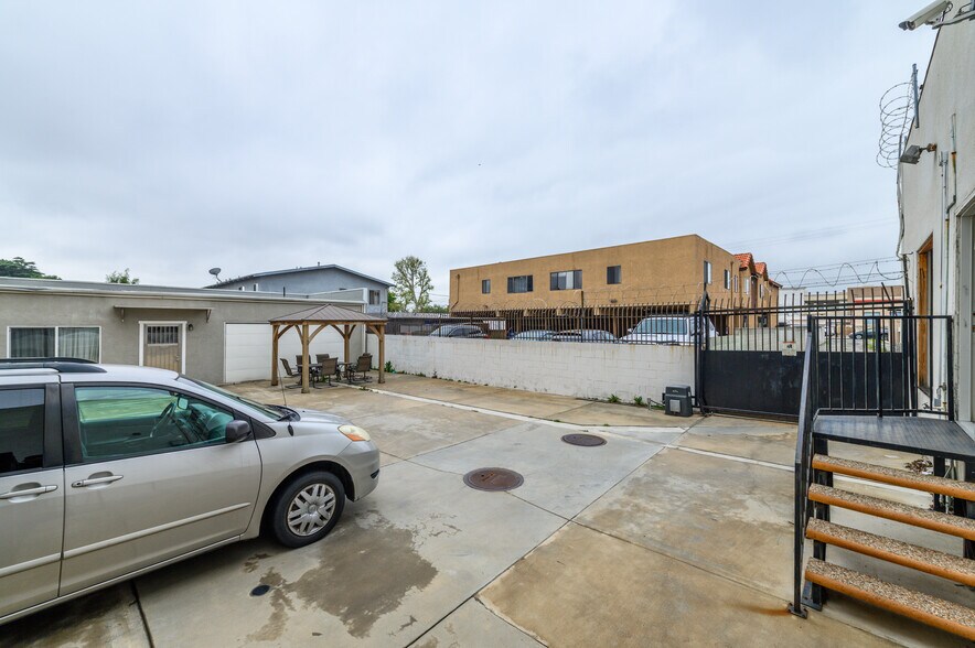 More Photos Of 846 E Valley Blvd, San Gabriel Freestanding For Sale