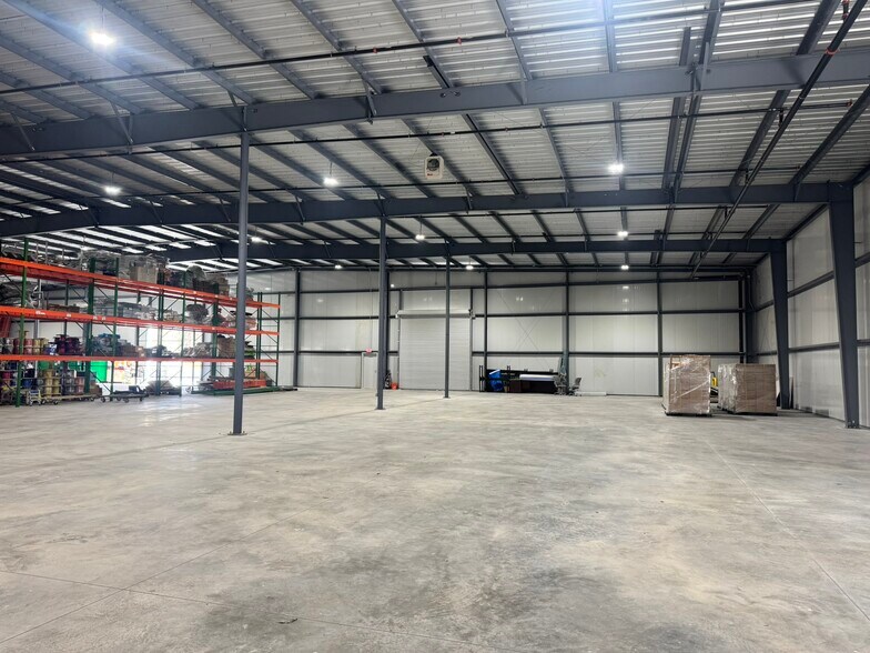 More Photos Of 763 US-80 Hwy, Eden Light Distribution For Lease