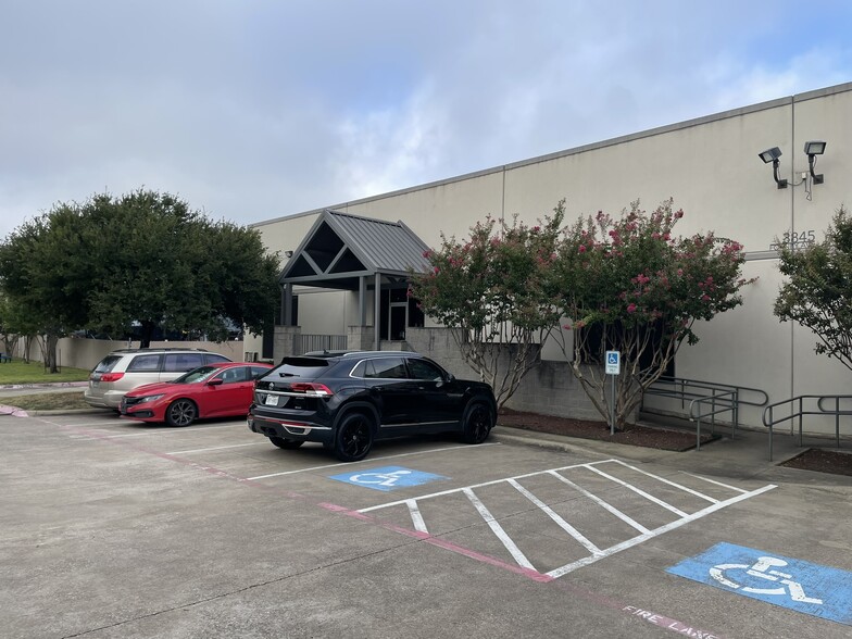 Primary Photo Of 3845 Forney Rd, Mesquite Warehouse For Lease