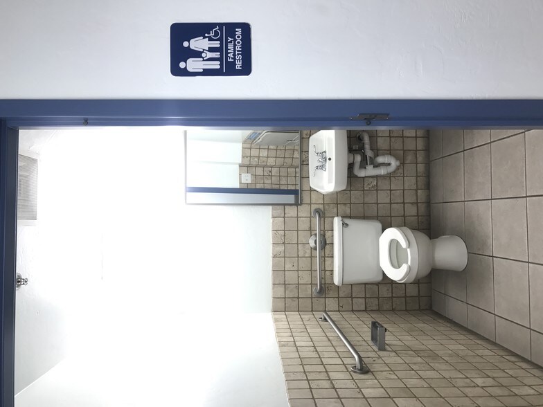 More Photos Of 1310 W St Marys Rd, Tucson Medical For Lease