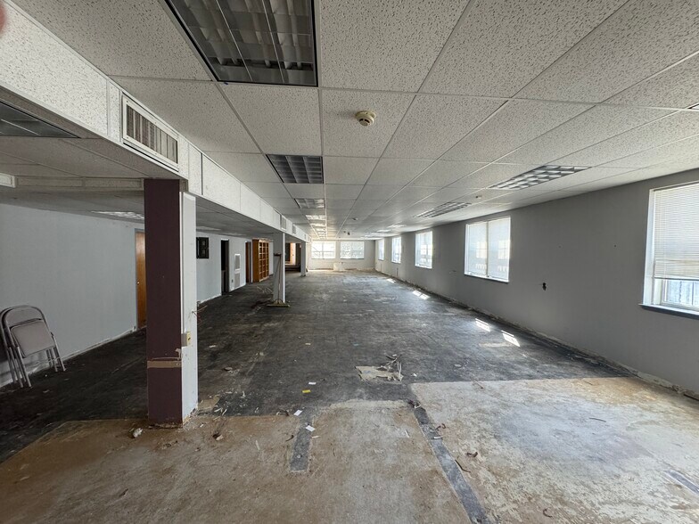 More Photos Of 54 Wall St, New Haven Office For Sale