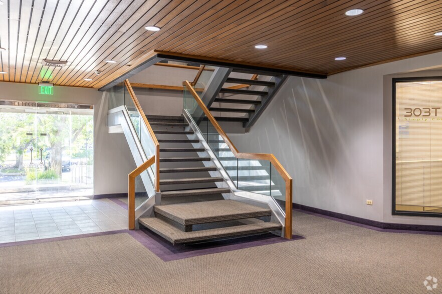 More Photos Of 7009 S Potomac St, Centennial Office For Lease