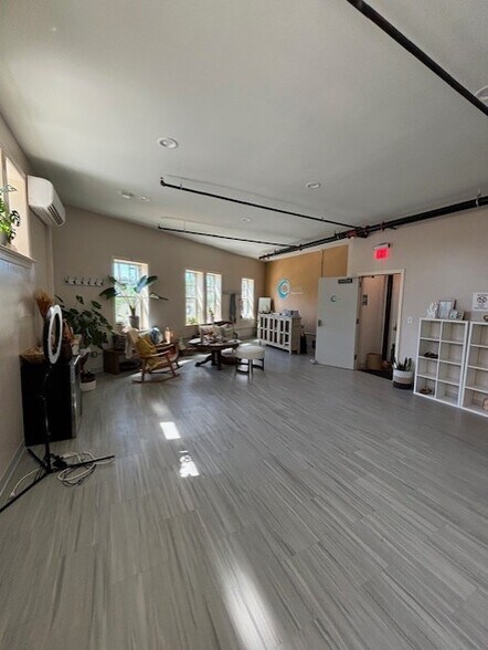 More Photos Of 3305 Rhode Island Ave, Mount Rainier Daycare Center For Lease