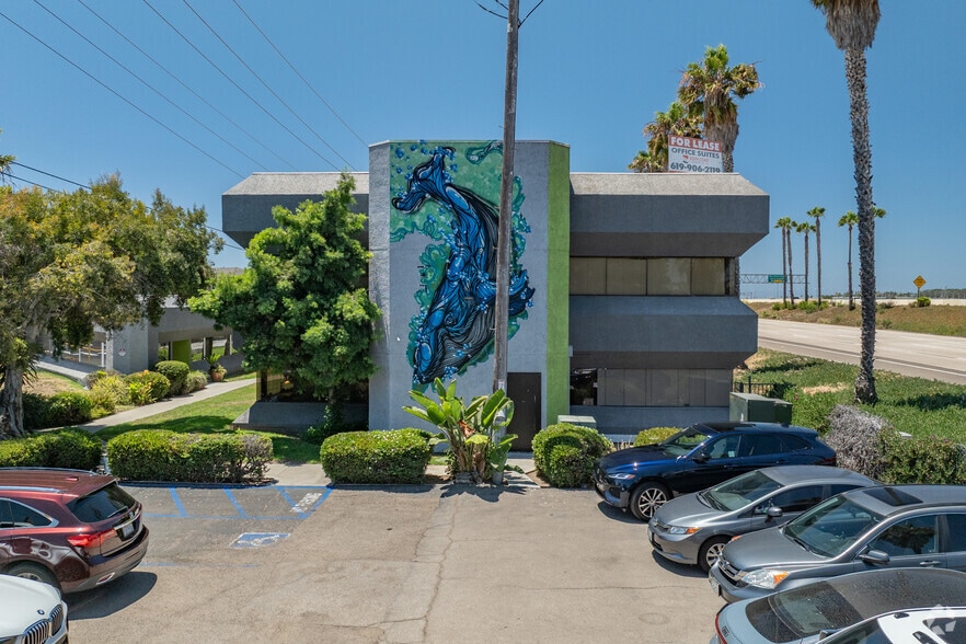 More Photos Of 3940 Hancock St, San Diego Office For Sale