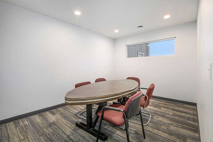 More Photos Of 9486 S Meridian Rd, Clarklake Light Manufacturing For Sale