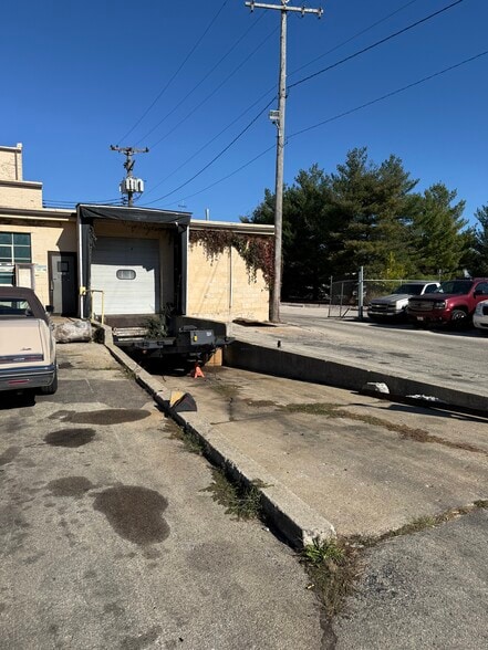 More Photos Of 1827 Broadway, Rockford Food Processing For Sale