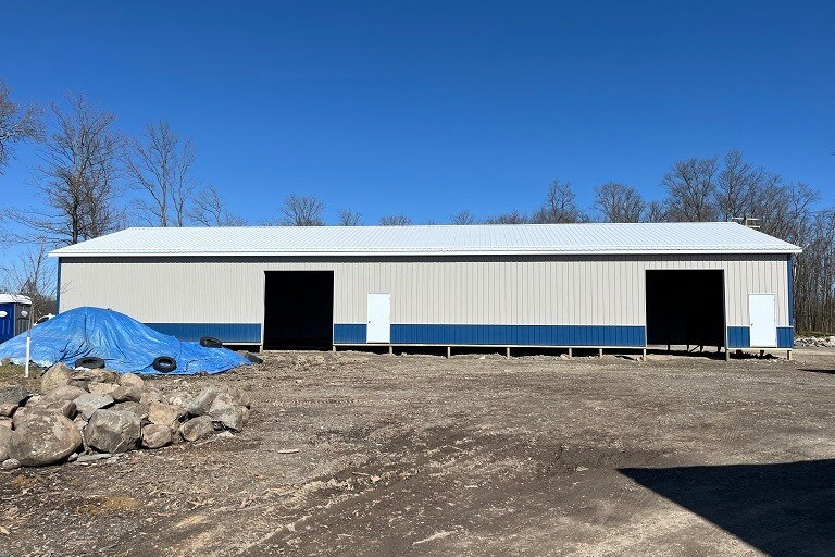 More Photos Of 22 Verizon Ln, Lansing Warehouse For Lease