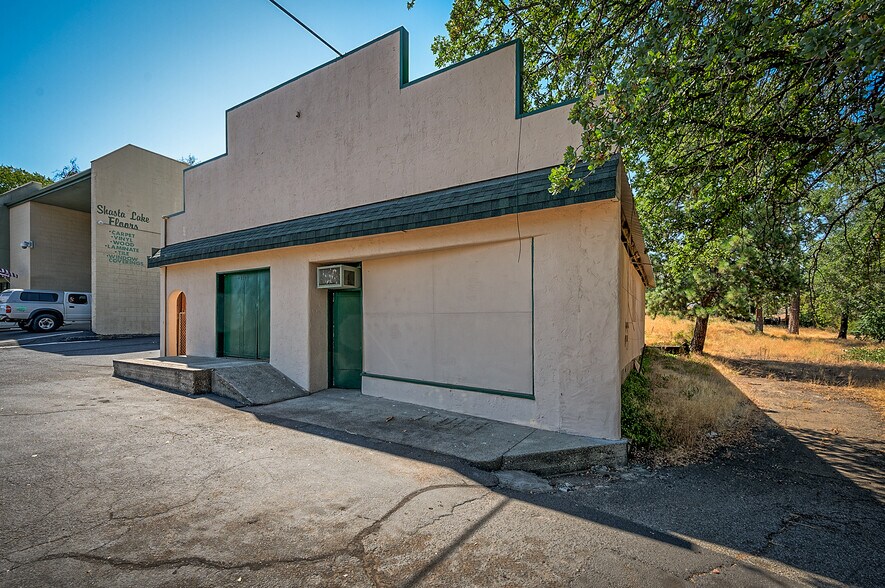More Photos Of 4016 Shasta Dam Blvd, Shasta Lake Freestanding For Sale