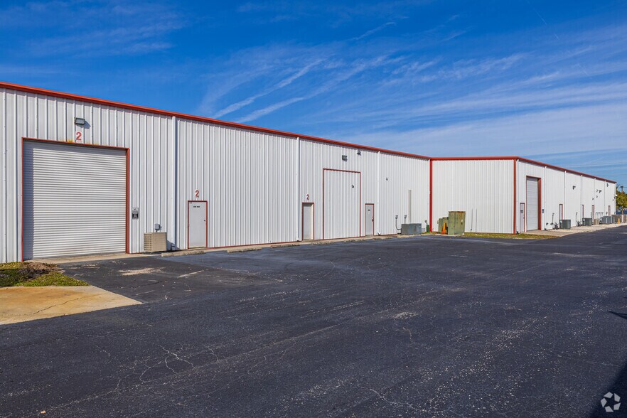 More Photos Of 600 Tallevast Rd, Sarasota Light Manufacturing For Lease