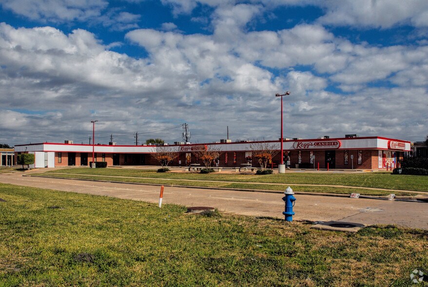 More Photos Of 8168 Westpark Dr, Houston Freestanding For Sale