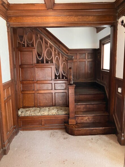 More Photos Of 54 Parkwood Blvd, Hudson Apartments For Sale