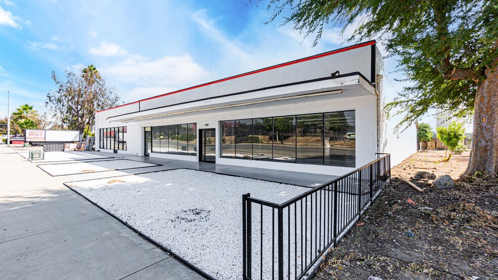 More Photos Of 4769-4771 Holt Blvd, Montclair Storefront Retail Office For Lease