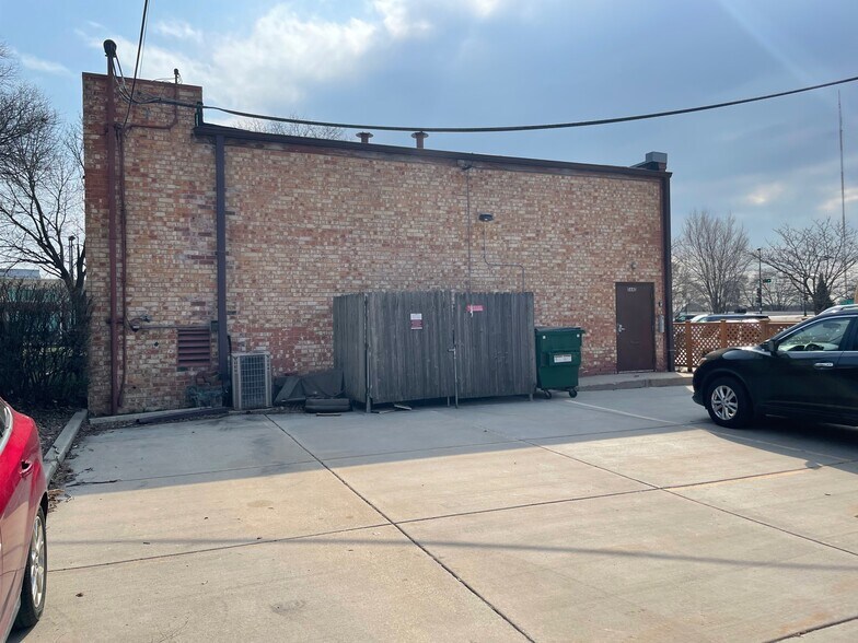 More Photos Of 5645 N Green Bay Ave, Milwaukee Office For Sale