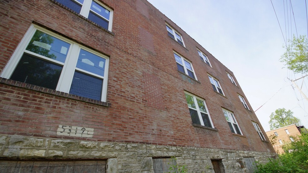 More Photos Of 5315-5325 Cabanne Ave, Saint Louis Apartments For Sale