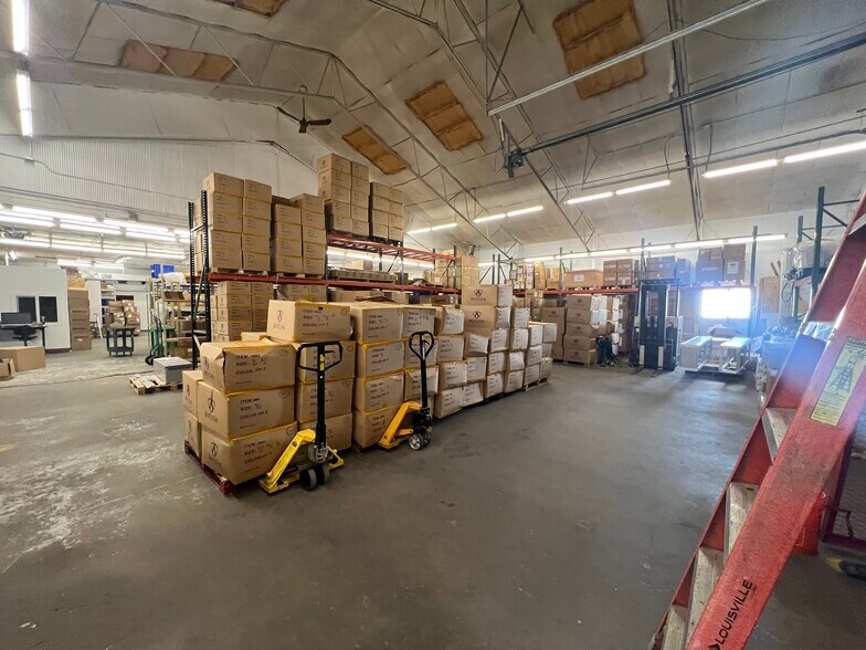 More Photos Of 1720 Main St, Lander Warehouse For Sale