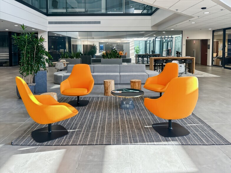 More Photos Of 6700 Alexander Bell Dr, Columbia Coworking Space