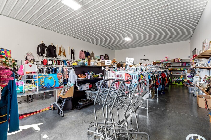 More Photos Of 516-522 Benham St, Bonne Terre Office For Lease