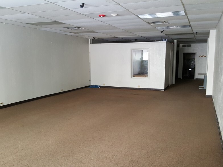 More Photos Of 145-155 S Arthur Ave, Pocatello Storefront Retail Office For Lease