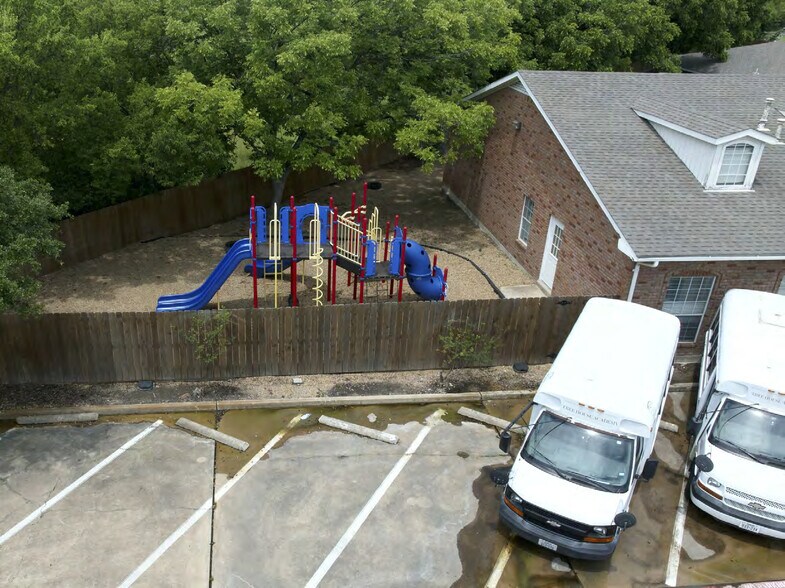 More Photos Of 7501 Dalrock Rd, Rowlett Daycare Center For Sale