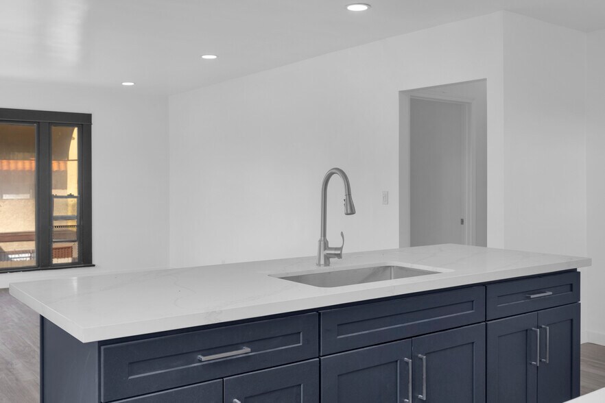 More Photos Of 1242 E 7th St, Long Beach Multifamily For Sale