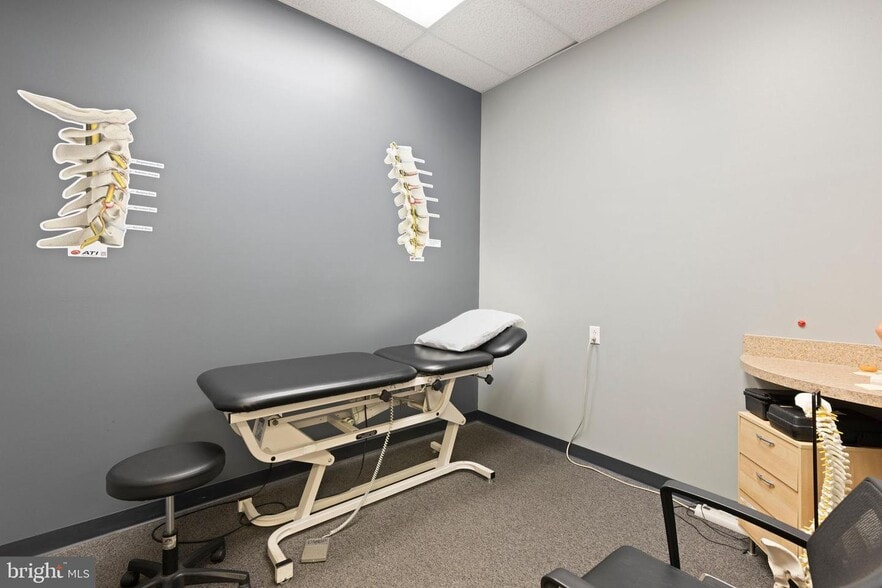 More Photos Of 251 Lewis Ln, Havre De Grace Medical For Sale
