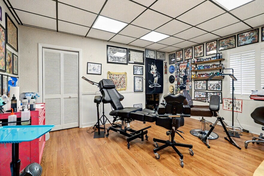 More Photos Of 20049 Jefferson Davis Hwy, Ruther Glen General Retail For Sale