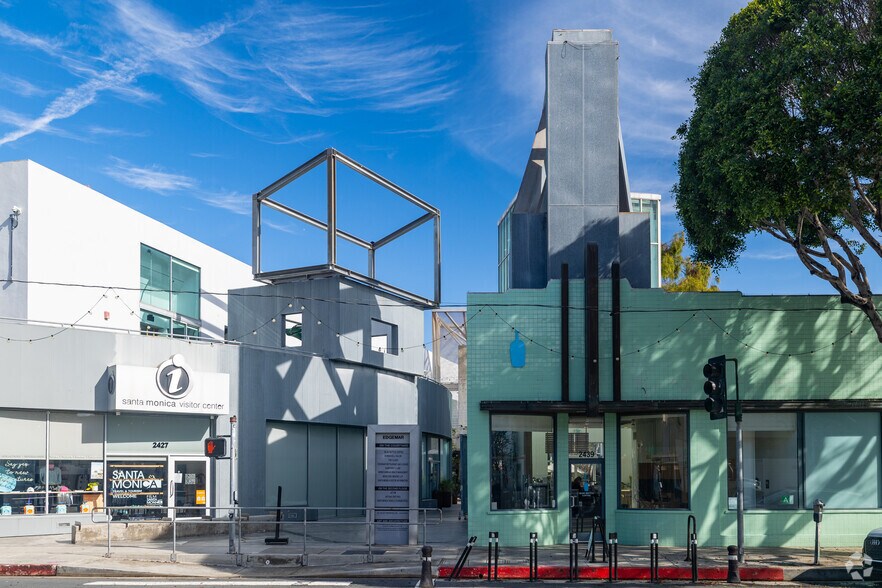 More Photos Of 2415-2449 Main St, Santa Monica Restaurant For Lease