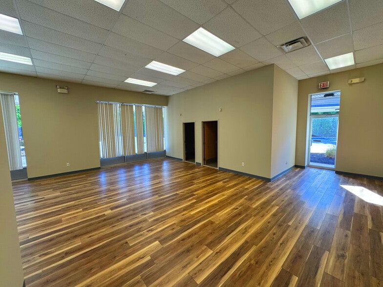 More Photos Of 161 Boston Ave, Bridgeport Unknown For Lease