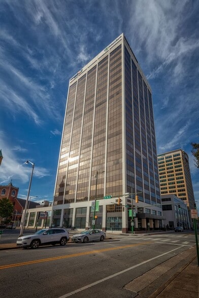 More Photos Of 633 Chestnut St, Chattanooga Loft Creative Space For Lease