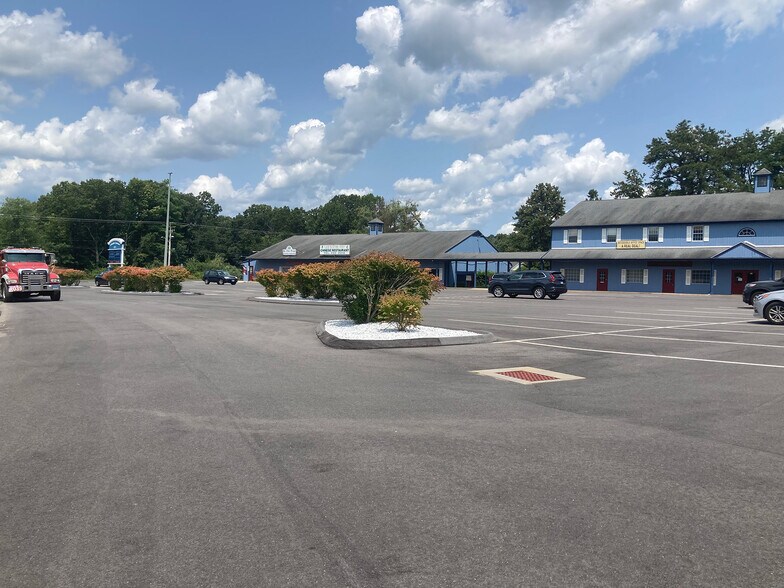 More Photos Of 187 Route 66 E, Columbia Unknown For Lease