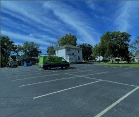 More Photos Of 8826 New Hampshire Ave, Affton Manufacturing For Sale
