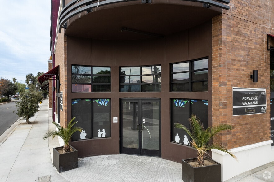 More Photos Of 57 Wheeler Ave, Arcadia Apartments For Lease