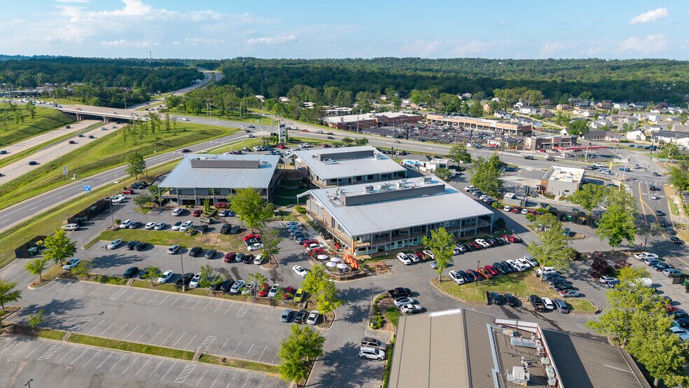 More Photos Of 10301 N Rodney Parham Rd, Little Rock Unknown For Lease