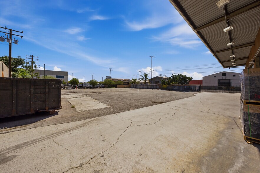 More Photos Of 1075 E 2nd St, Pomona Warehouse For Sale
