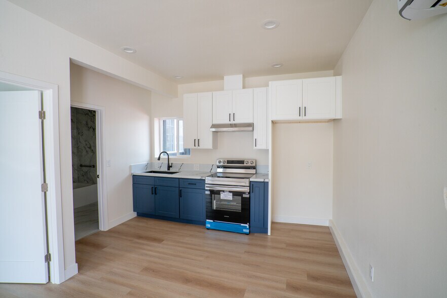 More Photos Of 875 N Olive St, Orange Apartments For Sale