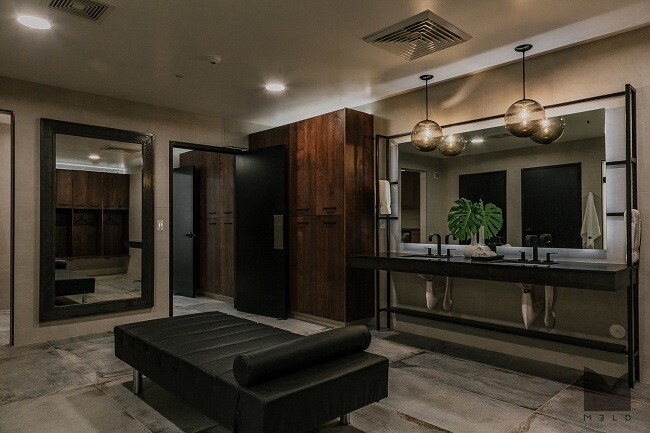 More Photos Of 1278-1296 Sandhill Rd, Orem Office For Sale