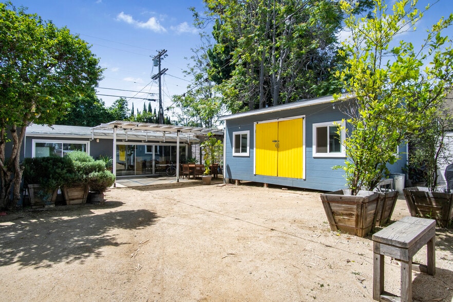 More Photos Of 4760 York Blvd, Los Angeles Office For Lease