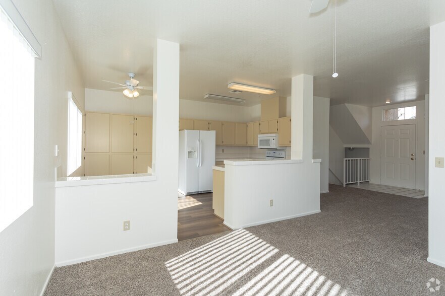 More Photos Of 3400 Dry Gulch Dr, Laughlin Apartments For Sale