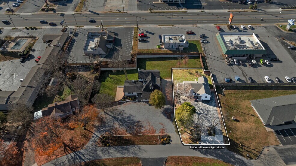 More Photos Of 2039 S Brentwood Blvd, Springfield Office For Sale