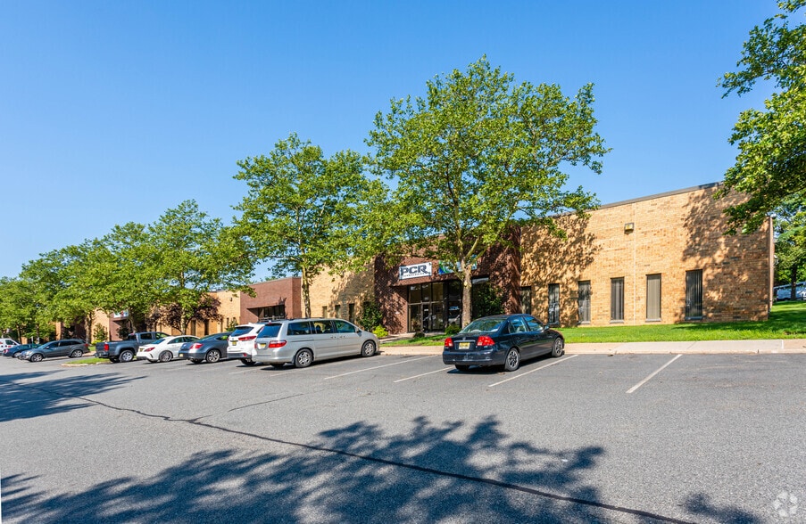 More Photos Of 60 Chapin Rd, Pine Brook Unknown For Lease