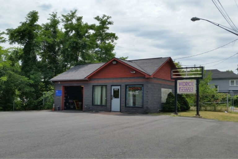 More Photos Of 2500 Burnet Ave, Syracuse Freestanding For Sale